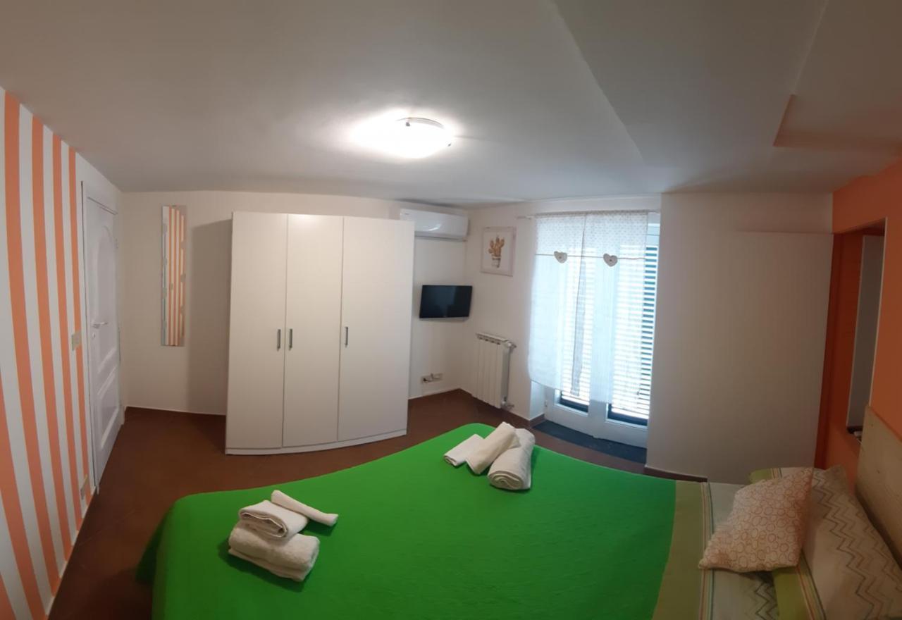 Appartement Ciuri Ciuri à Acireale Extérieur photo